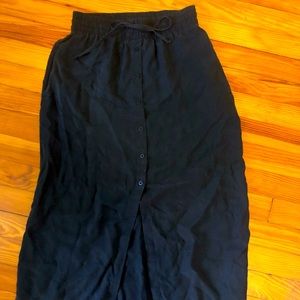 Black skirt size XS